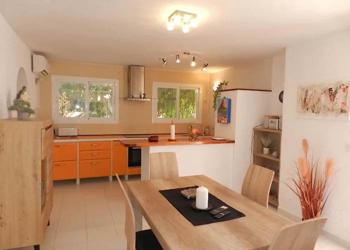 Tina 8 Personas Villa Calpe